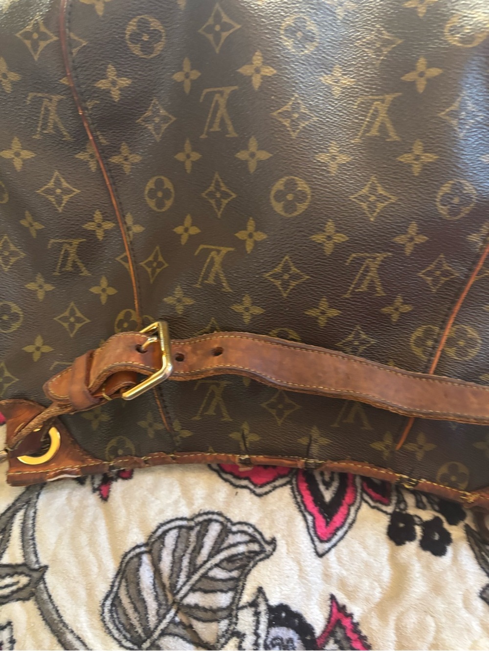 Louis Vuitton Brown Monogram Canvas Hobo Shoulder Bag with Gold Hardware - Picture 15 of 15